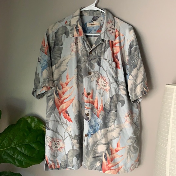 Tommy Bahama Other - Tommy Bahama Men’s Button Down